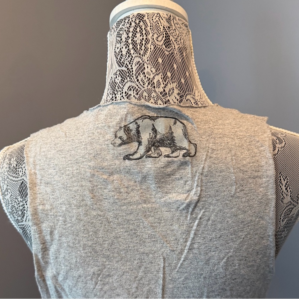 Customized California Muscle Tank - Picture 3 of 6